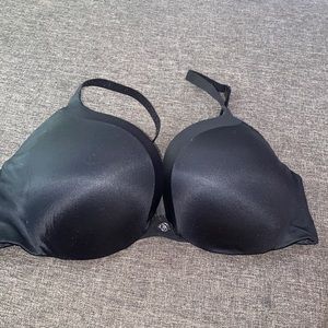 Victoria’s Secret black very sexy push up 34C
